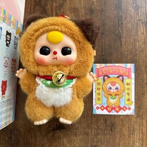 Baby Three Billionaire Cat plush pendant